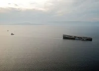 Arrivée à Toulon de la coque de l’ex-pétrolier Saône