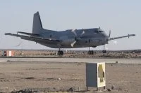 Un avion de patrouille maritime Atlantique 2 décolle de la base du Levant