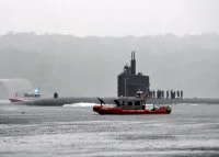 L'USS Providence quitte la base de New London en 2012