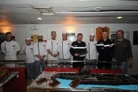 Un porte-avions tout en chocolat