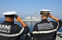 Le Courbet s’entraîne avec le Carrier Strike Group américain