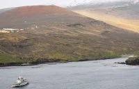 La frégate Floréal au large de l'île Crozet