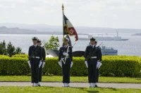 Présentation au drapeau à l’École de Maistrance