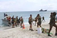 Le BATRAL La Grandière en tournée des îles Éparses