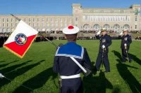CIN de Brest : Cérémonie de présentation aux drapeaux