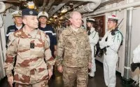 Le chef d’état-major des armées accueille son homologue américain à bord du Charles de Gaulle