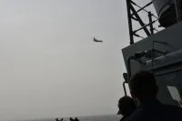 Le Falcon 50 survole la frégate espagnole Furor