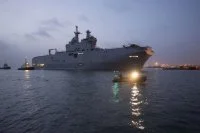 Le BPC Mistral arrive à Djibouti