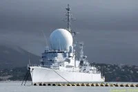 L’ex-Duquesne sur fond de nuages