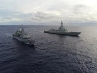 La frégate Prairial et la frégate espagnole Méndez Núñez