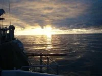 Le soleil joue de plus en plus avec l’horizon