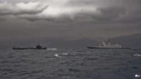 La frégate multi-missions Normandie et l’engin de débarquement Damour de la marine libanaise