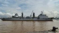 Le BCR Somme accoste dans le port d'Abidjan