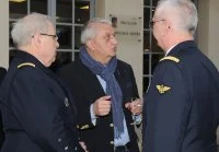 Le chef d’état-major de la marine s'entretient avec des réservistes citoyens