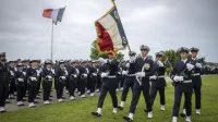 Cérémonie de présentation au drapeau de 359 élèves de l'École de maistrance