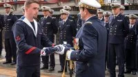 Dernière cérémonie des couleurs pour la frégate Latouche-Tréville