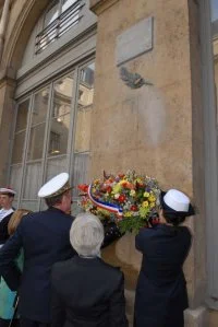 Hommage au capitaine de frégate Honoré d’Estienne d’Orves