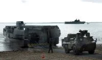 Des troupes françaises débarquent en Grande-Bretagne pour la première fois depuis 216 ans