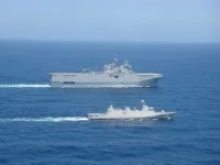 Manœuvres avec la Marine Royale Marocaine pour le BPC Tonnerre