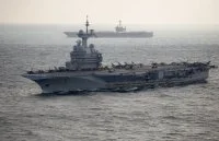 Les porte-avions Charles de Gaulle et USS Truman