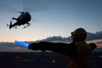 Qualifications à l’appontage de nuit à bord du Dixmude