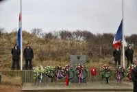 Cérémonie à la mémoire de six commandos français de la 2è Guerre Mondiale
