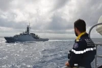Le patrouilleur brésilien Apa vu depuis l'EV Jacoubet