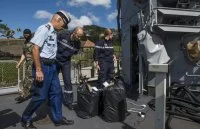 La frégate Germinal intercepte un Go Fast transportant du cannabis