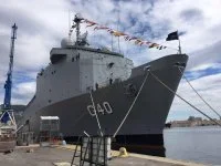 Le navire amphibie Bahia
