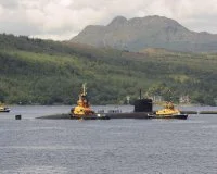 Un SNLE français accoste à Faslane