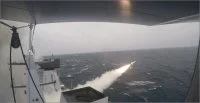 Tir d'un missile Mer-Mer 40 à bord du Forbin