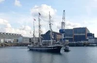 Le trois-mâts BELEM dans le port militaire de Cherbourg