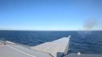 Tir du système d'artillerie navale s40sa depuis le Jacques Stosskopf