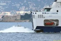 Le Liamone sort de la base navale de Toulon pour des essais