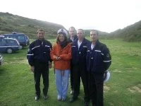 Sophie Marceau aux côtés de gendarmes maritimes