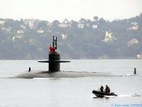 Un SNA américain arrive dans le port de Toulon
