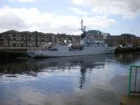 L’aviso LV Le Hénaff en escale à Cork