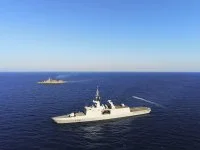 La frégate La Fayette et la frégate grecque Nikoforos