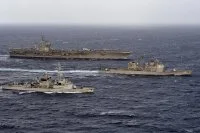La frégate Jean Bart accompagne le porte-avions Eisenhower