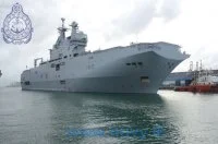 Le BPC Dixmude arrive au Sri Lanka