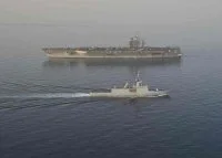 La frégate La Fayette et le porte-avions américain Eisenhower