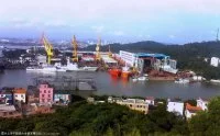 Le chantier naval HP avec 2 frégates 054A