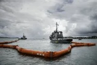 Exercice de lutte contre une pollution maritime grandeur nature en Martinique