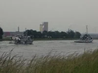    Transit sur l'Escaut en compagnie du RC Acharné